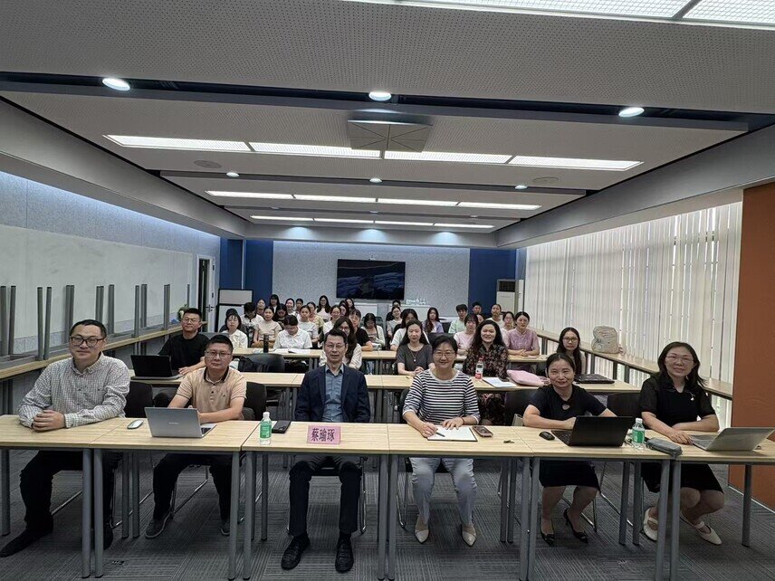 图片关于透过学术交流巩固与河北及广东大学联系