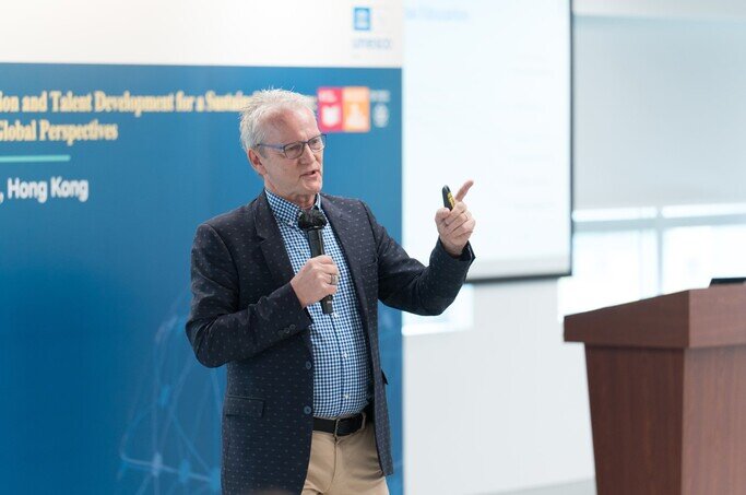 Professor Pasi Sahlberg’s presentation on “From the Northern Lights to the Southern Cross: Futurewise Lessons for Global Education”